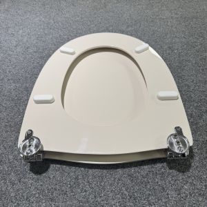Sphinx Antibes S8H5F00R030 OL-238 toiletzitting met deksel pergamon (model sinds 07-2026) (OUTLET)
