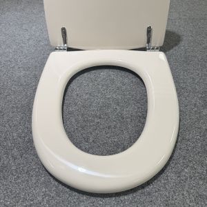 Sphinx Antibes S8H5F00R030 OL-238 toiletzitting met deksel pergamon (model sinds 07-2026) (OUTLET)